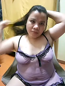 Snapshot of hotlyn45 chatting on September 2025 01:06:01 PM hotlyn45 online show from September 2025 01:06:01 PM