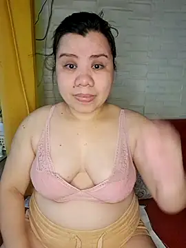 Snapshot of hotlyn45 chatting on March 2026 01:09:01 AM hotlyn45 online show from March 2026 01:09:01 AM