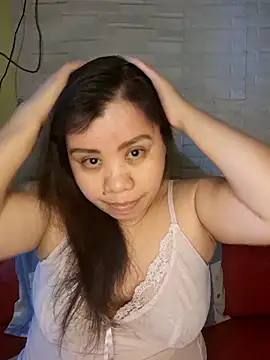 Snapshot of hotlyn45 chatting on March 2026 05:30:02 AM hotlyn45 online show from March 2026 05:30:02 AM