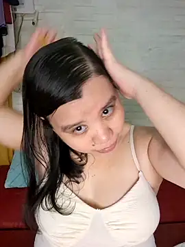 hotlyn45 online show from June 2026 02:12:02 AM