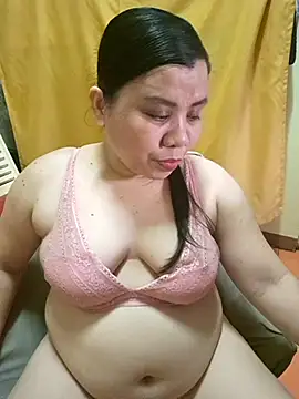 hotlyn45 online show from October 2025 01:59:02 AM