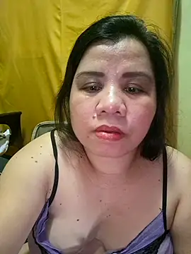 Snapshot of hotlyn45 chatting on October 2025 12:15:02 PM hotlyn45 online show from October 2025 12:15:02 PM