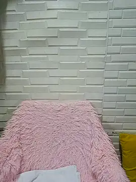 hotlyn45 online show from November 2025 11:09:02 AM