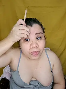 hotlyn45 online show from January 2026 12:04:01 AM