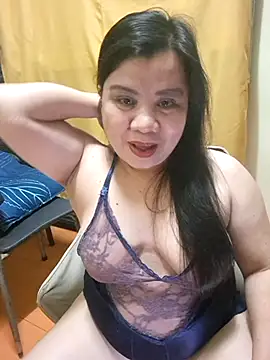 Snapshot of hotlyn45 chatting on October 2025 12:51:01 PM hotlyn45 online show from October 2025 12:51:01 PM