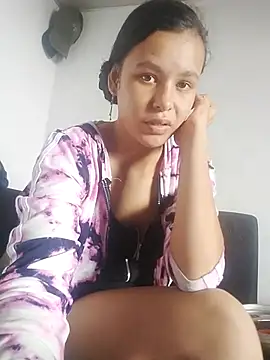 Snapshot of marisolcardona chatting on September 2025 03:51:01 PM marisolcardona online show from September 2025 03:51:01 PM