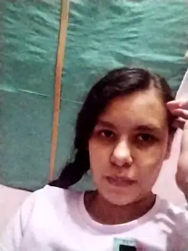 Snapshot of marisolcardona chatting on October 2025 12:11:02 AM marisolcardona online show from October 2025 12:11:02 AM