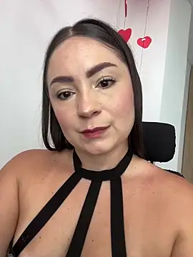 Amelia laurent online show from February 2026 07:36:01 PM