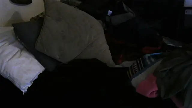 crassanova online show from February 2026 06:42:01 PM