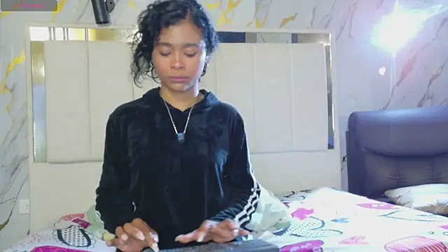 Kristall 06 online show from May 2026 04:26:02 AM