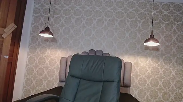 Kristall 06 online show from September 2025 03:02:01 AM