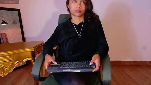 Kristall 06 online show from December 2025 04:04:02 AM