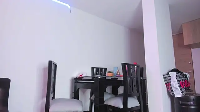 Cloekatz  online show from November 2025 08:20:02 PM
