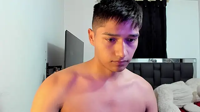 mateo-Esposito online show from April 2026 11:31:01 PM