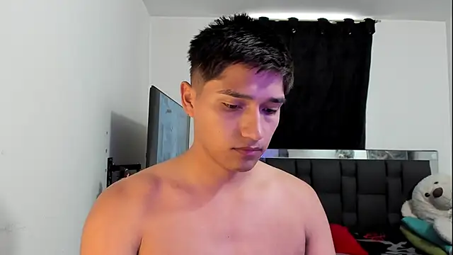 mateo-Esposito online show from April 2026 09:08:02 PM