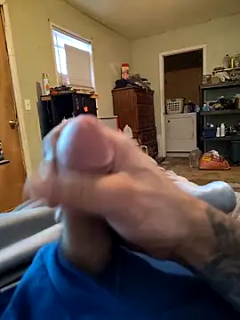 Wolfyking95 online show from September 2025 12:22:02 AM