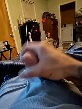 Wolfyking95 online show from October 2025 05:06:02 AM