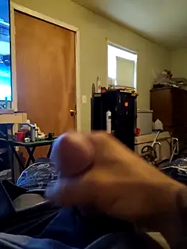 Wolfyking95 online show from September 2025 11:01:02 PM