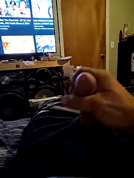 Wolfyking95 online show from October 2025 01:29:02 AM