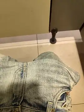 biswasb900 online show from October 2025 11:41:02 PM