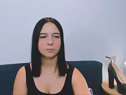 Snapshot of TaliaAdorable chatting on December 2025 07:20:01 PM TaliaAdorable online show from December 2025 07:20:01 PM