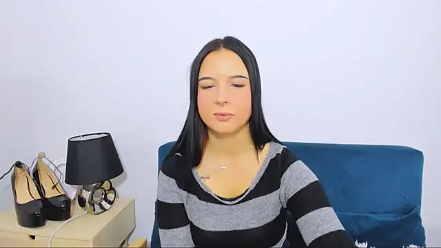 Snapshot of TaliaAdorable chatting on October 2025 07:17:02 AM TaliaAdorable online show from October 2025 07:17:02 AM