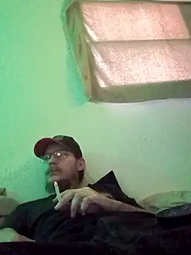 Snapshot of Poundtown1226 chatting on February 2026 09:26:01 PM Poundtown1226 online show from February 2026 09:26:01 PM