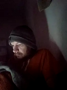 Snapshot of Poundtown1226 chatting on February 2026 11:32:01 AM Poundtown1226 online show from February 2026 11:32:01 AM