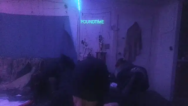 Poundtown1226 online show from January 2026 03:02:02 AM