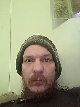 Snapshot of Poundtown1226 chatting on February 2026 06:05:01 PM Poundtown1226 online show from February 2026 06:05:01 PM