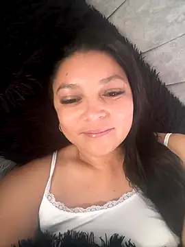 Zui Rouse online show from September 2025 02:11:02 PM