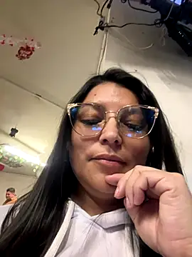 Zui Rouse online show from September 2025 12:49:02 AM