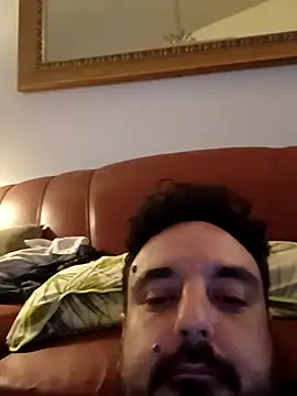 Snapshot of Marizoka chatting on November 2025 11:58:02 AM Marizoka online show from November 2025 11:58:02 AM