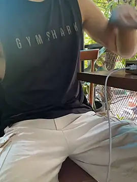 anhkiet huang online show from December 2025 04:50:02 AM