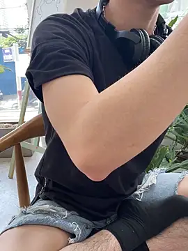 Snapshot of anhkiet_huang chatting on November 2025 03:39:01 AM anhkiet huang online show from November 2025 03:39:01 AM