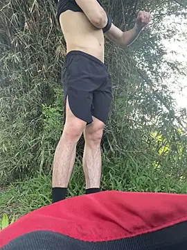 anhkiet huang online show from April 2026 08:42:01 AM