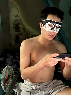 Snapshot of anhkiet_huang chatting on November 2025 04:56:02 PM anhkiet huang online show from November 2025 04:56:02 PM