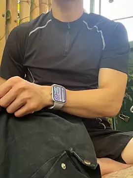 anhkiet huang online show from March 2026 04:36:01 AM