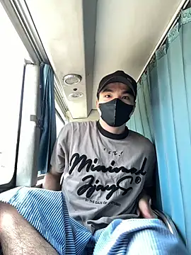 anhkiet huang online show from April 2026 05:09:01 AM