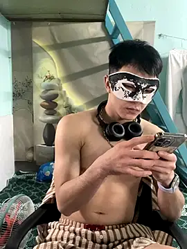 Snapshot of anhkiet_huang chatting on October 2025 07:11:01 AM anhkiet huang online show from October 2025 07:11:01 AM