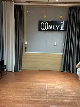 Snapshot of anhkiet_huang chatting on November 2025 09:58:01 AM anhkiet huang online show from November 2025 09:58:01 AM