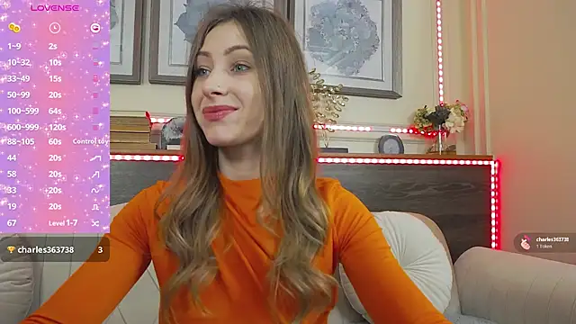 Snapshot of MuseDollX chatting on November 2025 08:35:02 PM MuseDollX online show from November 2025 08:35:02 PM