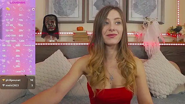 Snapshot of MuseDollX chatting on November 2025 08:03:02 PM MuseDollX online show from November 2025 08:03:02 PM