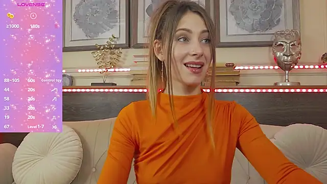 Snapshot of MuseDollX chatting on November 2025 07:36:03 PM MuseDollX online show from November 2025 07:36:03 PM