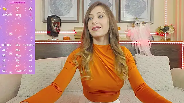 Snapshot of MuseDollX chatting on October 2025 08:53:02 PM MuseDollX online show from October 2025 08:53:02 PM