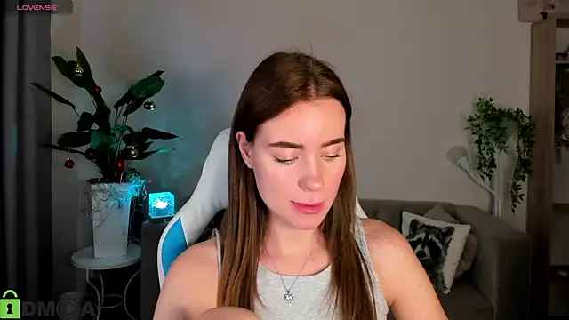 Ameli Povilain online show from December 2025 06:27:01 AM