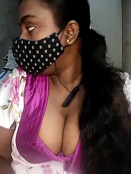 Schii69 online show from February 2026 10:09:02 PM