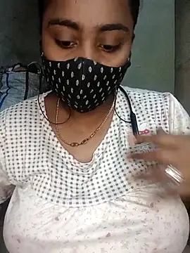 Schii69 online show from February 2026 07:15:02 PM