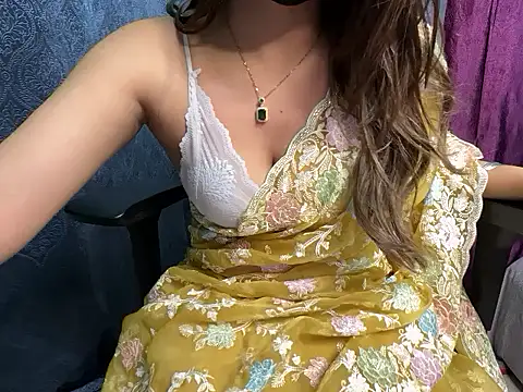 YoursSuku online show from October 2025 06:20:02 PM