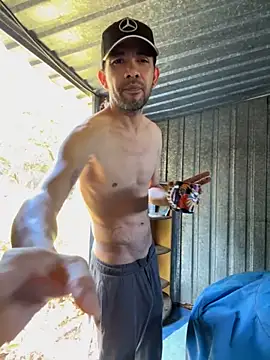 Stelan690 online show from November 2025 10:43:02 PM